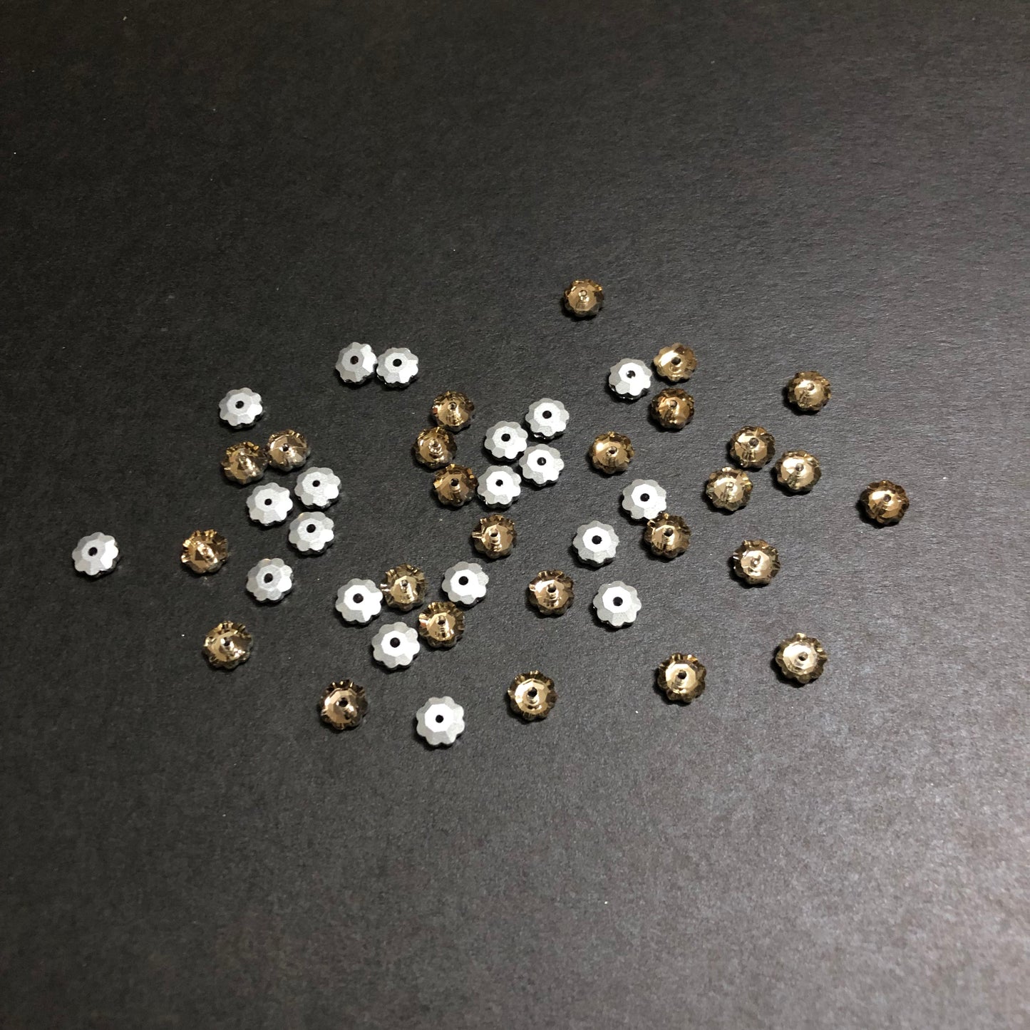 Shiny Allure Stones (6mm)