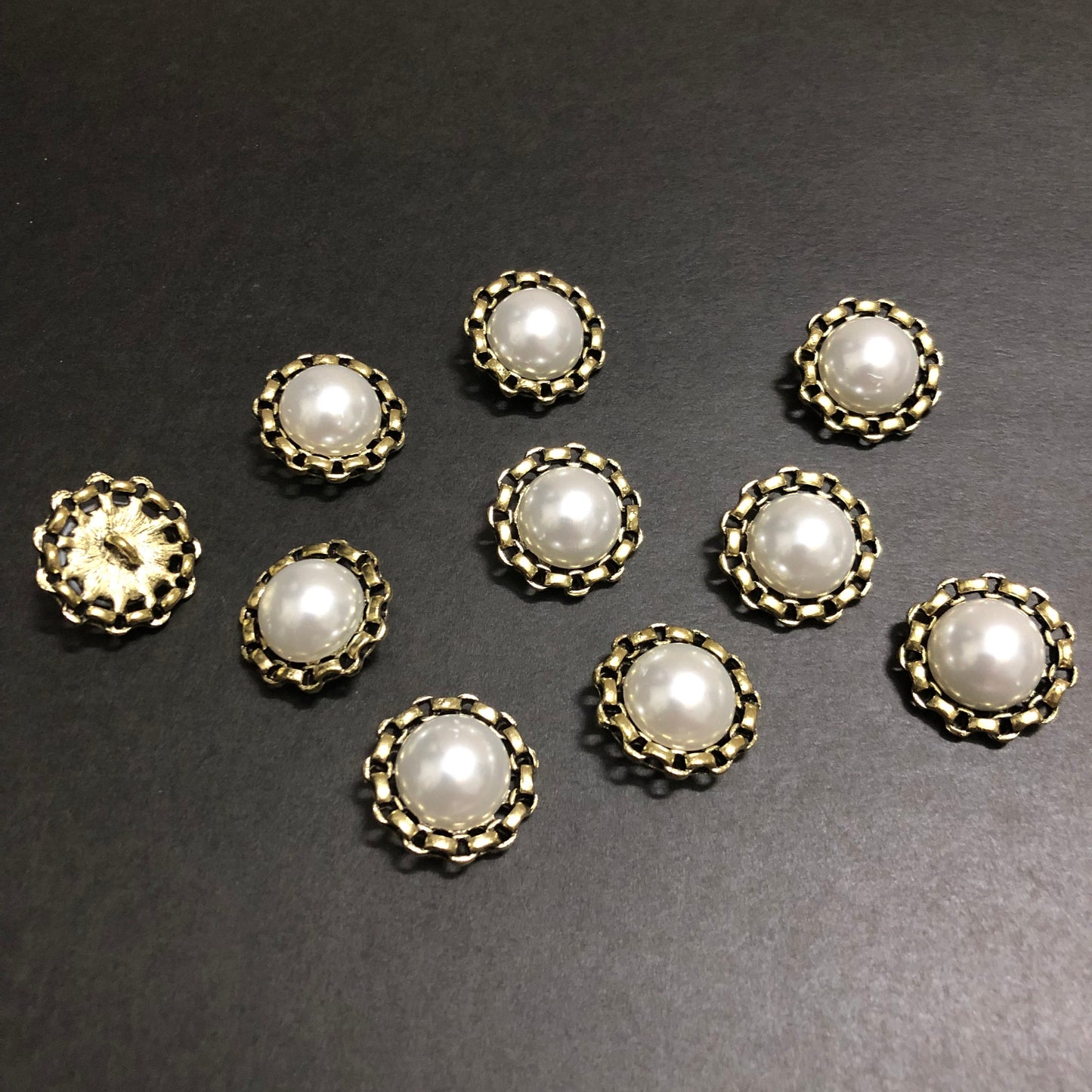 Antique Royal Pearl Crown Button