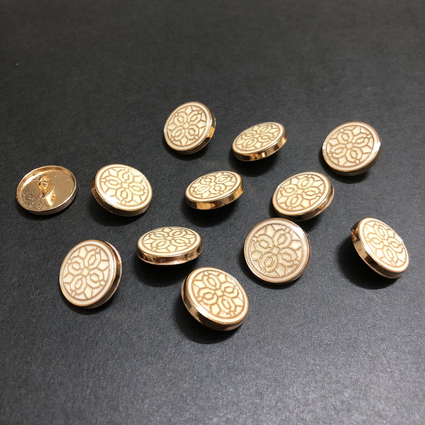Mini Hexa Off-white and Golden Luxe Golden Buttons