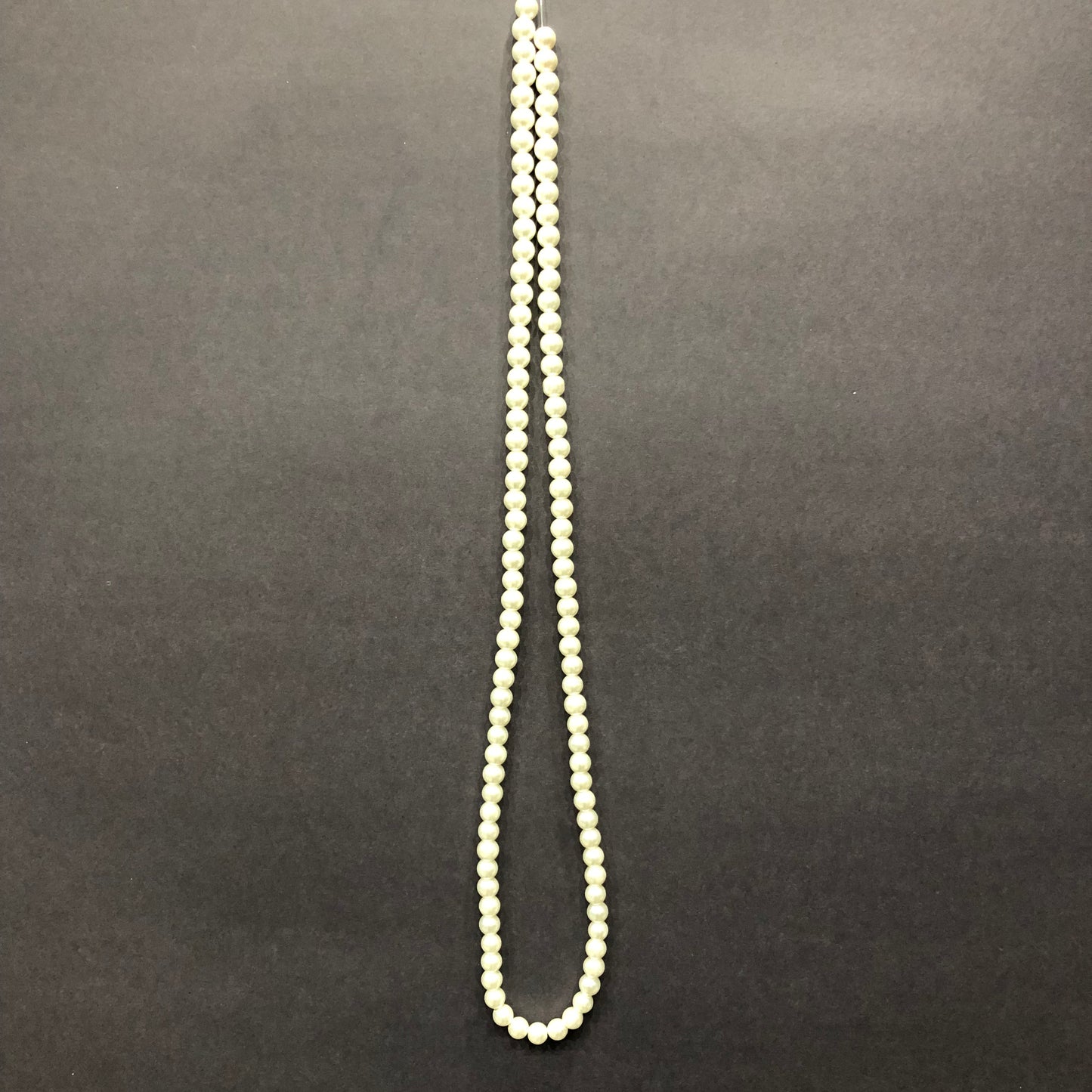 Off-white Pearly String (8mm)