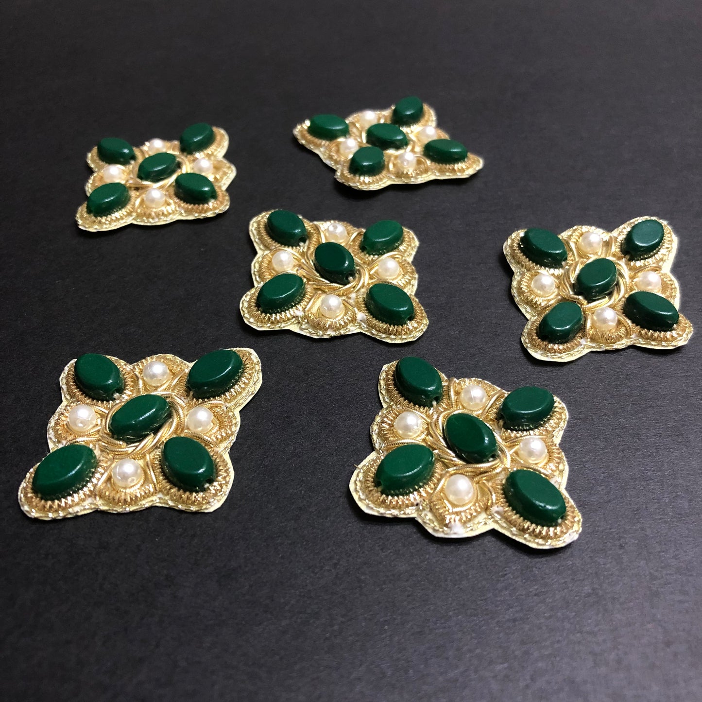 Artsy Crafty Green Beads with Off-White Pearls Golden Bunch