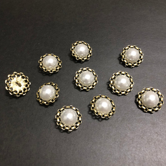 Antique Royal Pearl Crown Button