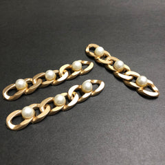 Ladder Off-White Pearls Golden Buckle