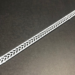 Shadow Milky Off-white Lace