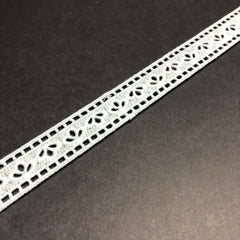 Seamless Milky Off-white Lace