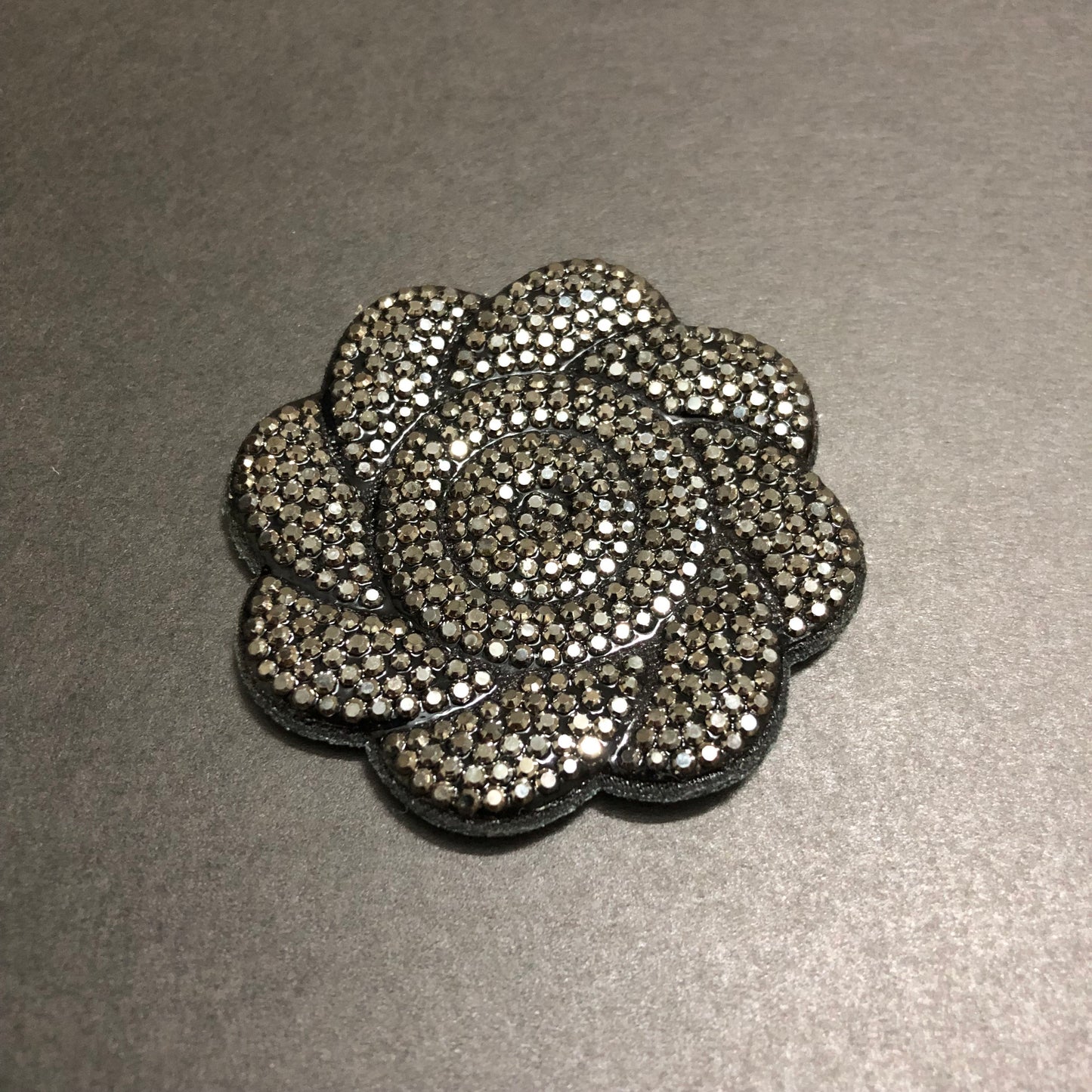 Gleaming Grey Stones Rose Cluster 3D Shaped Black Bunch