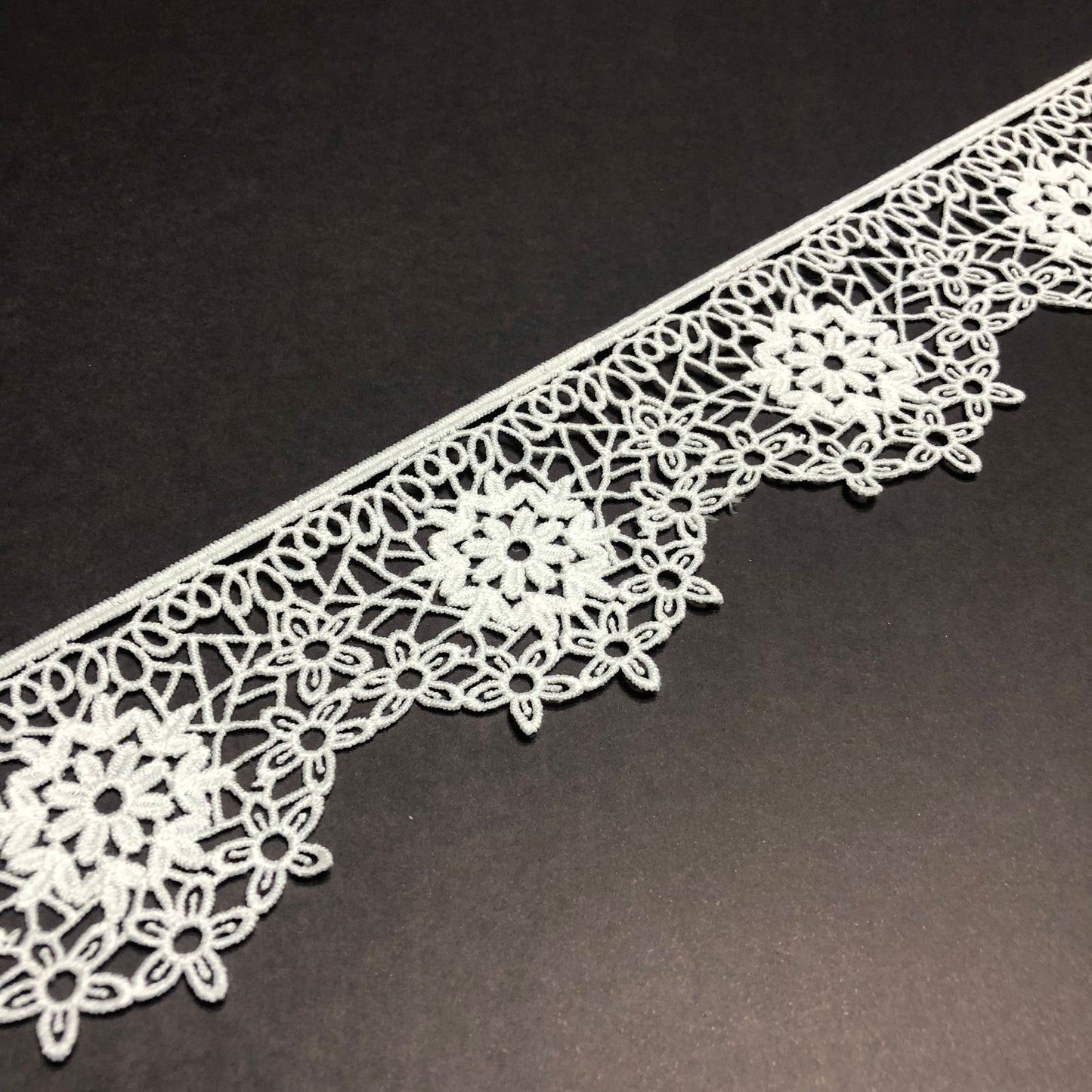 Ember Tie Milky Off-white Lace