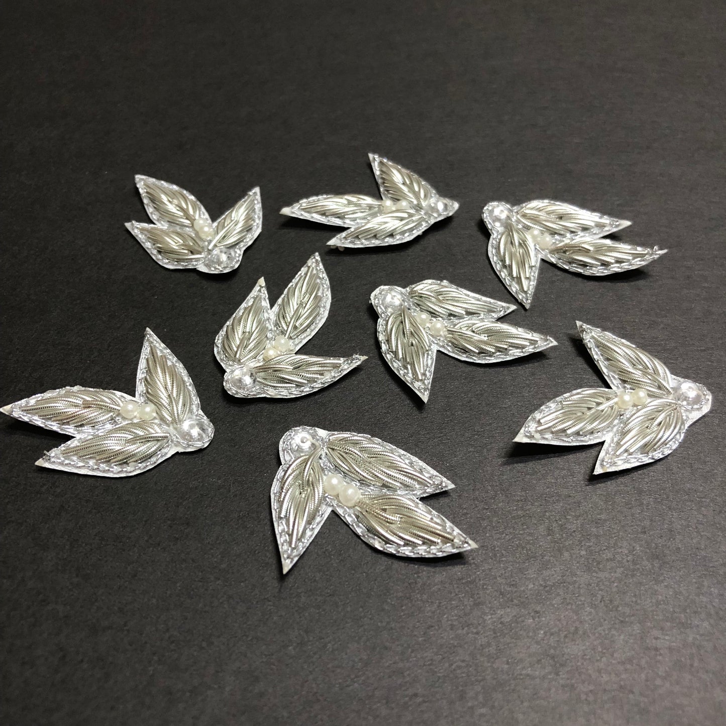Ivy Off-white Pearls with Silver Stone Bunch
