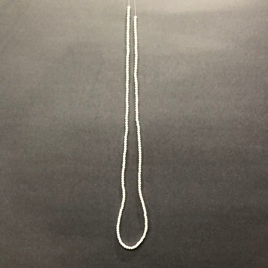 Off-white Pearly String (4mm)