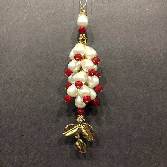Pearly Red Tiffany Leaves Tassel